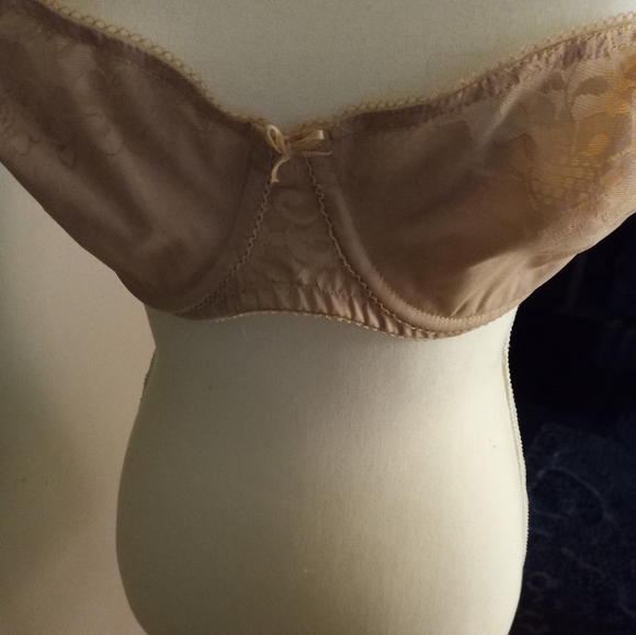 Used,not new dark beige strapless bra size 36c. - Picture 2 of 3